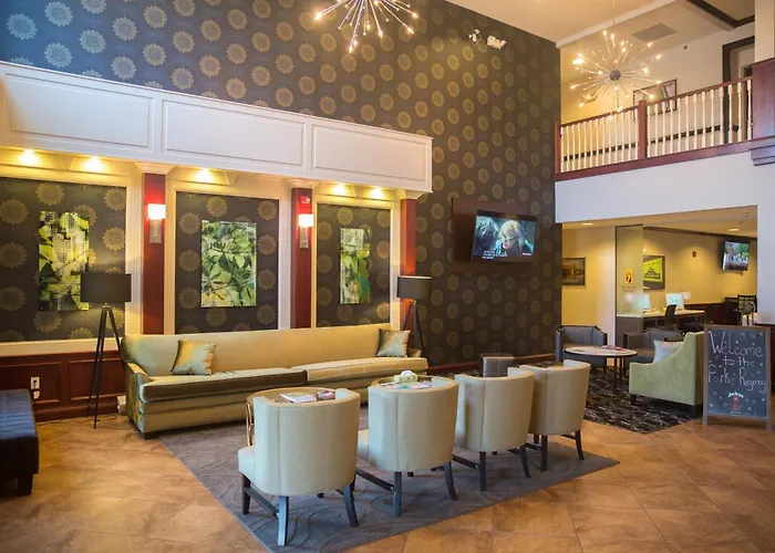 Parke Regency & Conference Center Hotel Bloomington